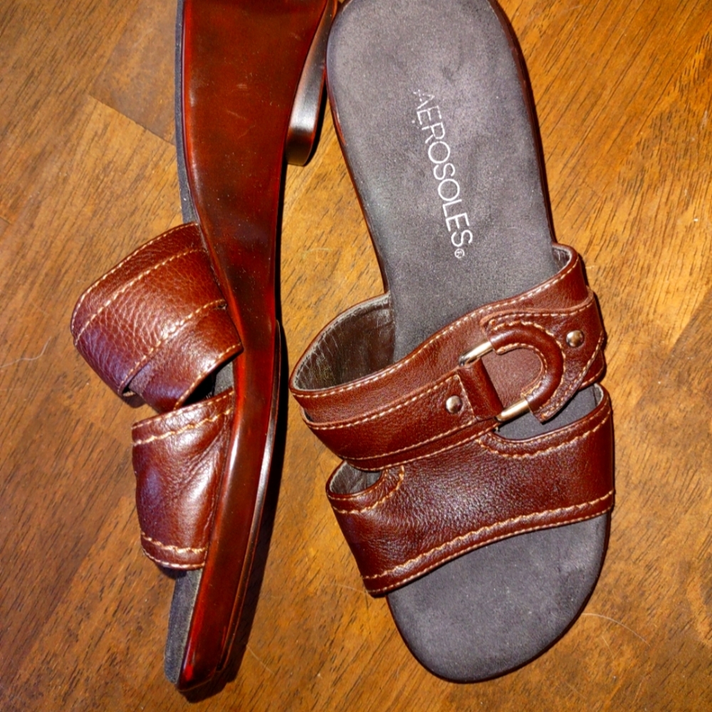 AEROSOLES ~ Sandals